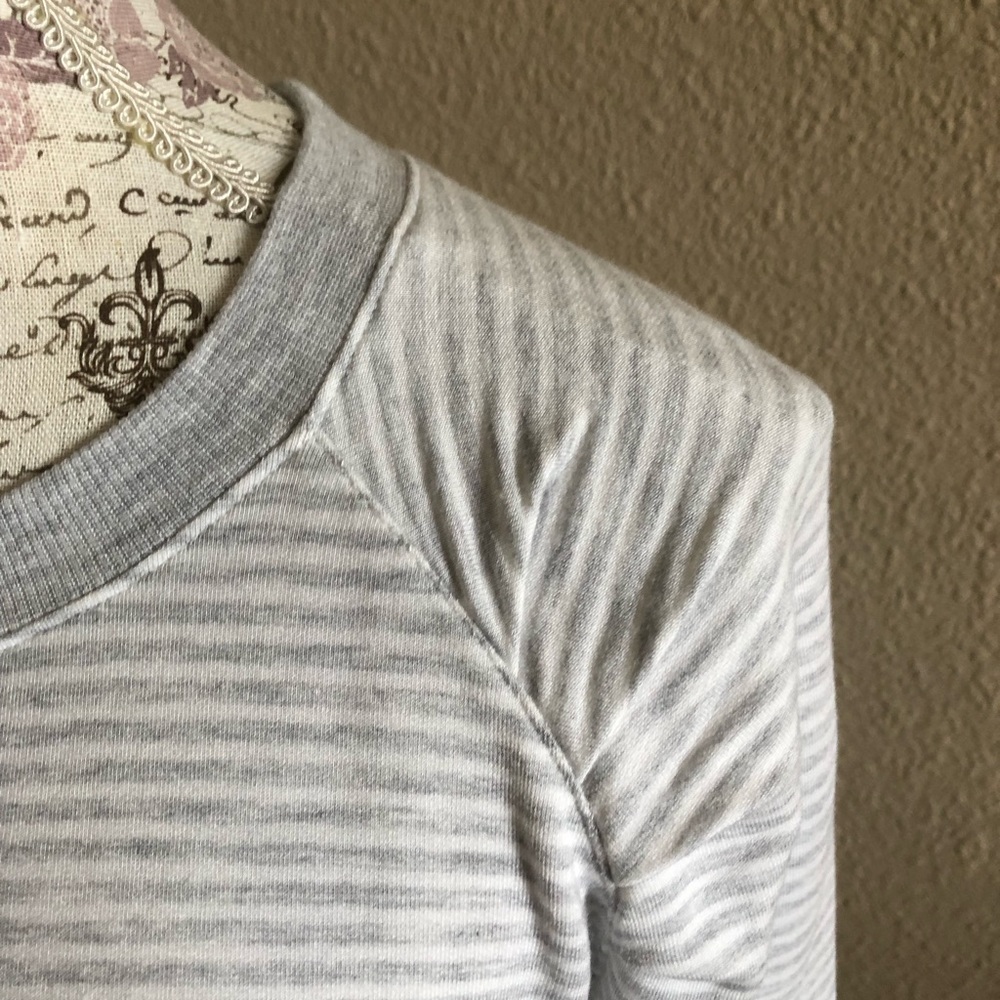 Talbots Haven Well Within Gray Striped Women's Top like new XL - Picture 2 of 6